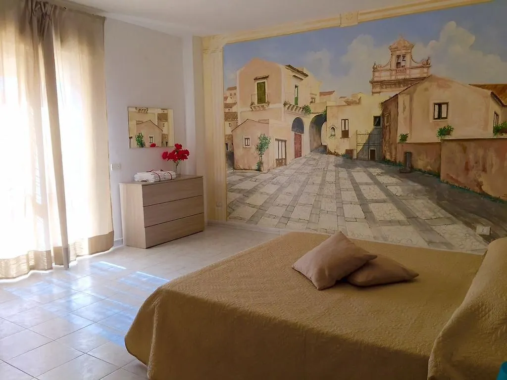 Noto Holiday