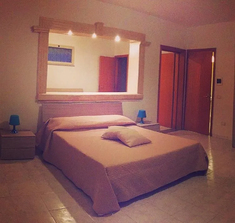 Noto Holiday